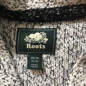 Roots cardigan button up men XS / women S